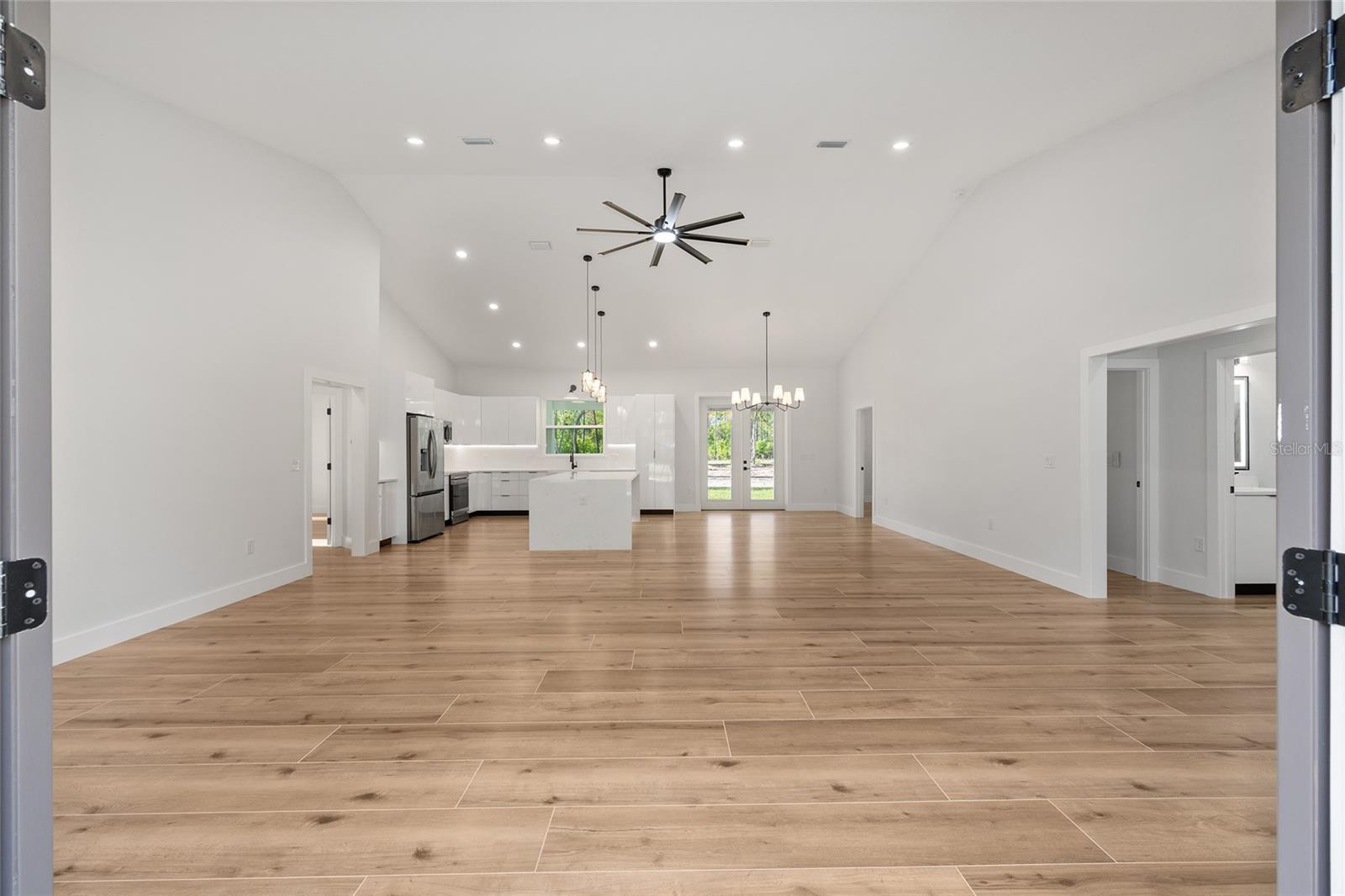 Image 14 of 52 For 4438 179th Place