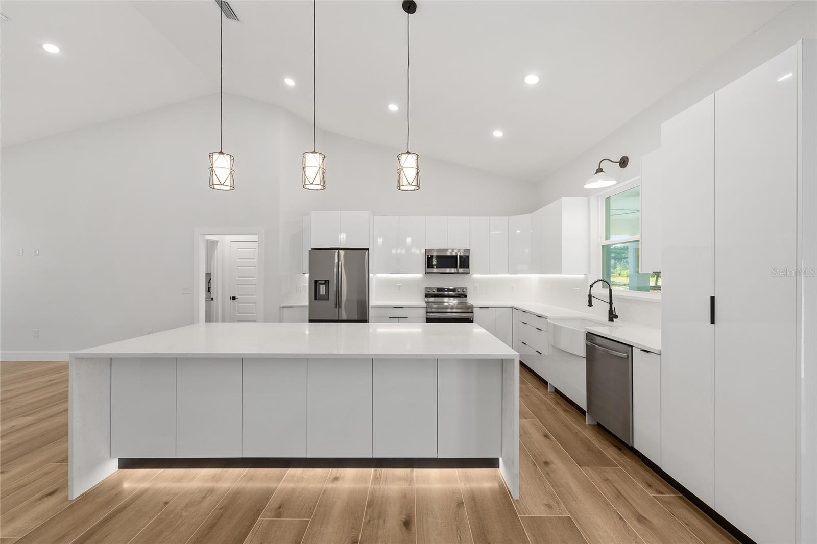 Image 20 of 52 For 4438 179th Place