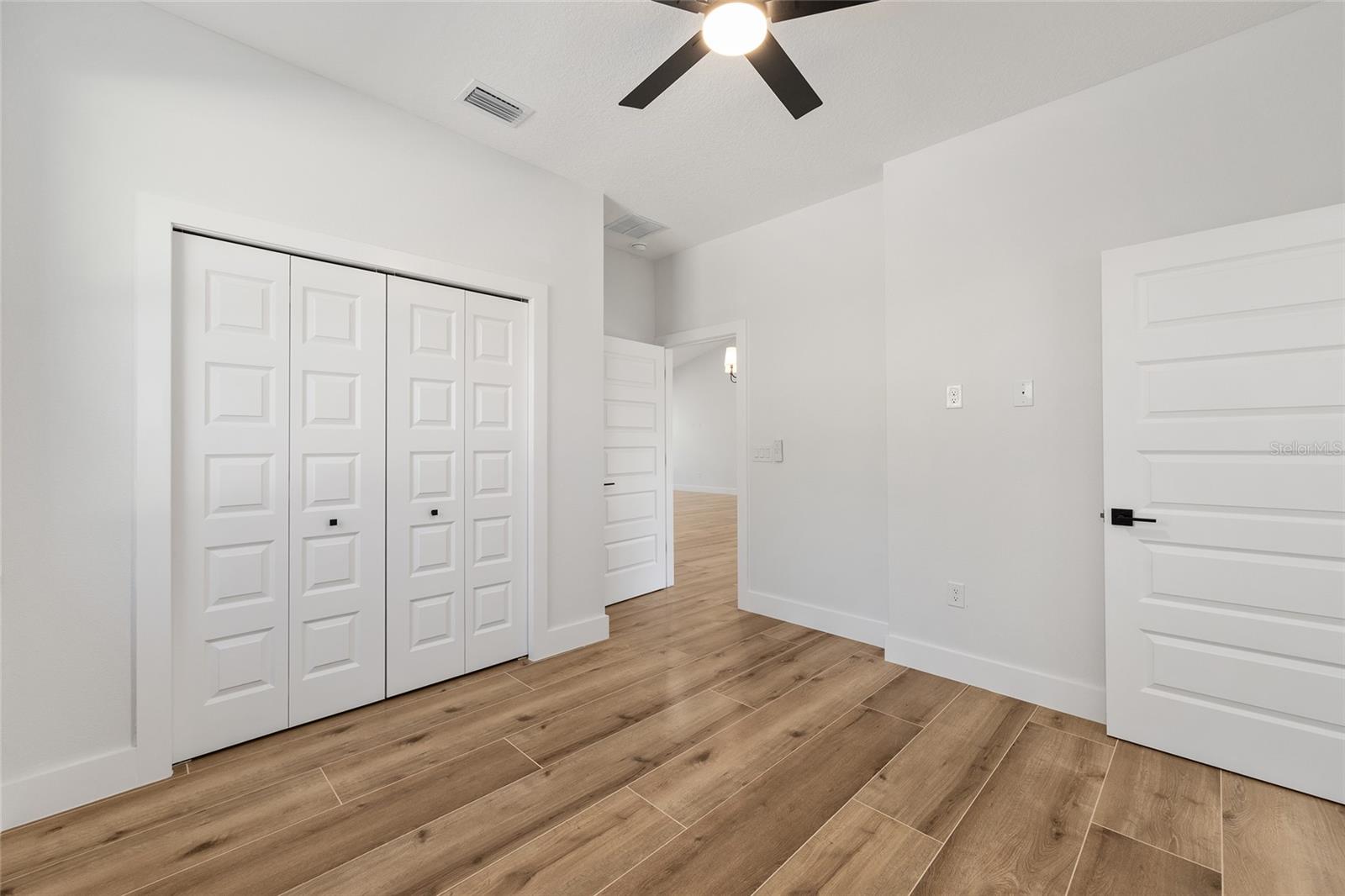 Image 37 of 52 For 4438 179th Place