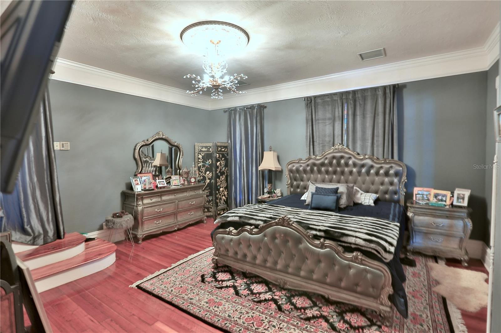 Image 17 of 19 For 743 Fort King Street