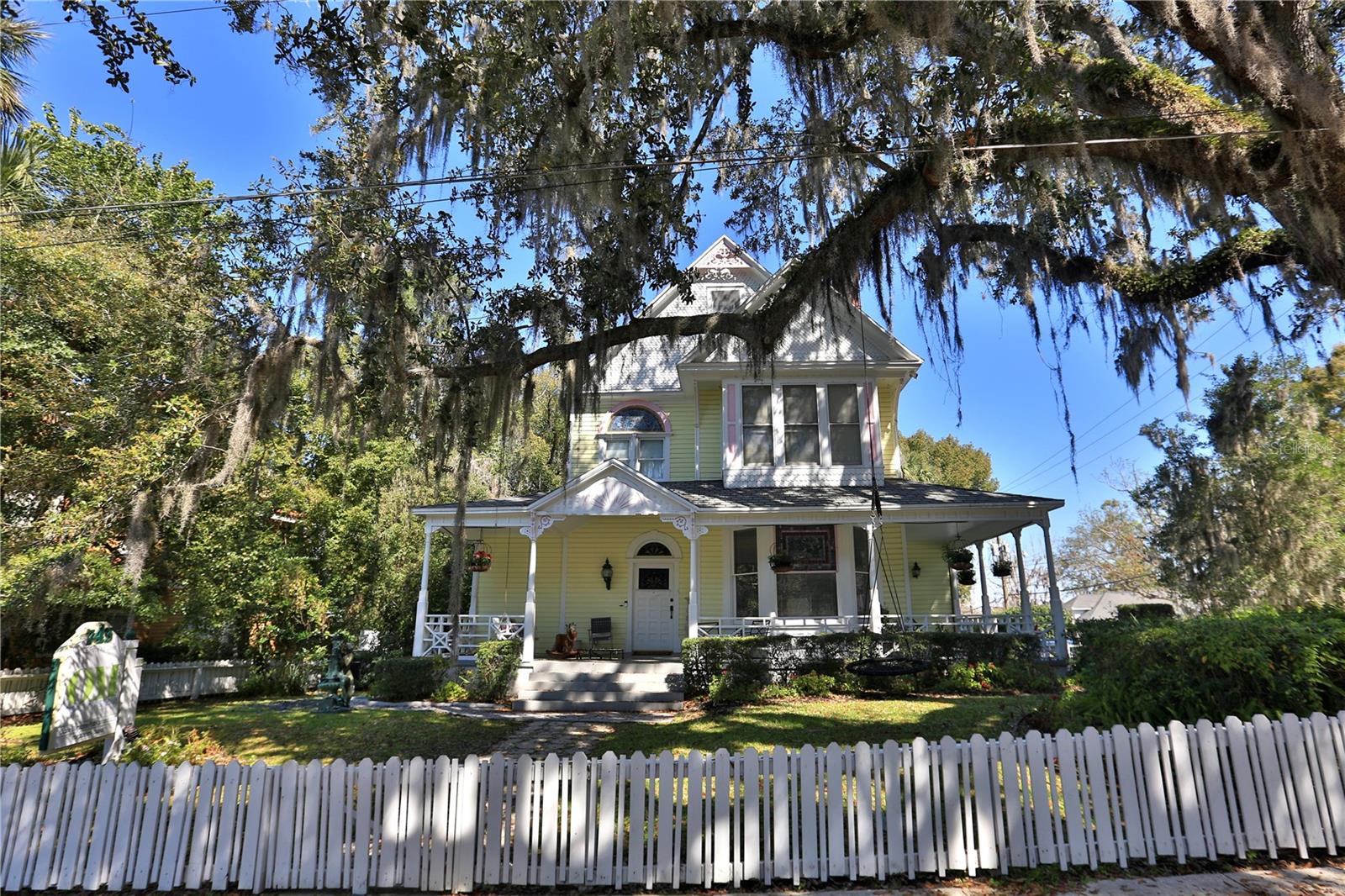 Image 5 of 19 For 743 Fort King Street