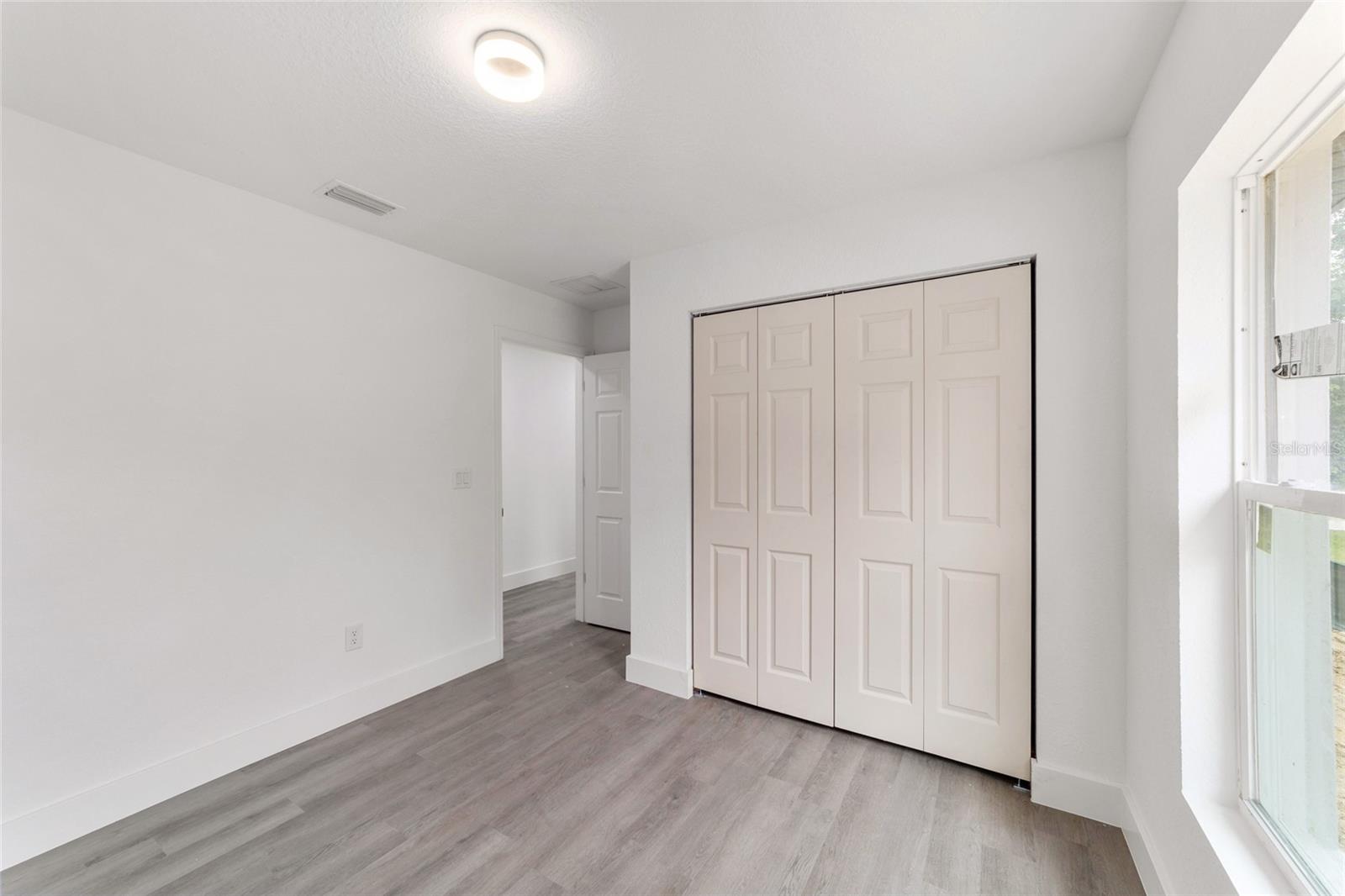 Image 12 of 16 For 7023 23rd Avenue