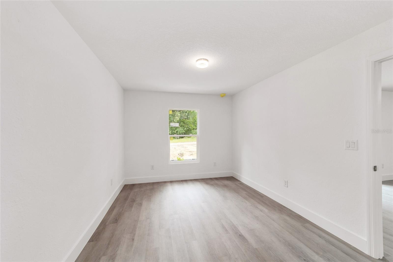 Image 9 of 16 For 7023 23rd Avenue