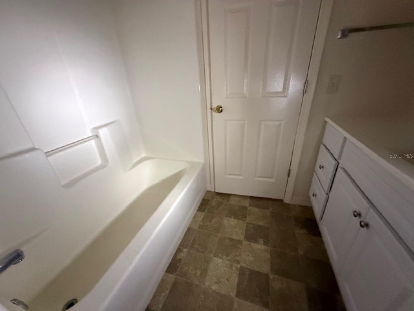 Image 10 of 11 For 17412 81st Newberry Court