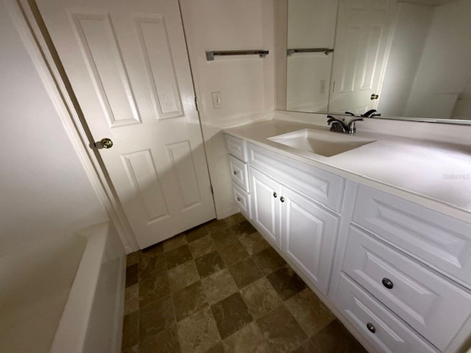 Image 9 of 11 For 17412 81st Newberry Court