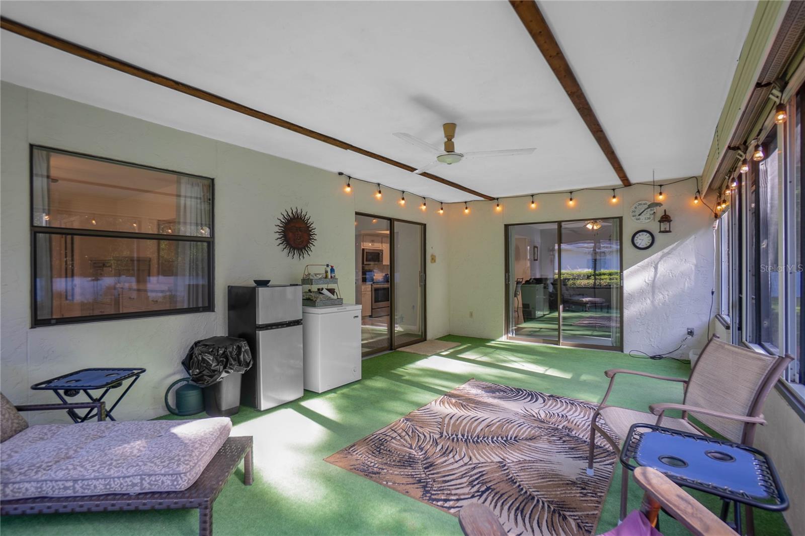 Image 30 of 39 For 20 Sycamore Court E