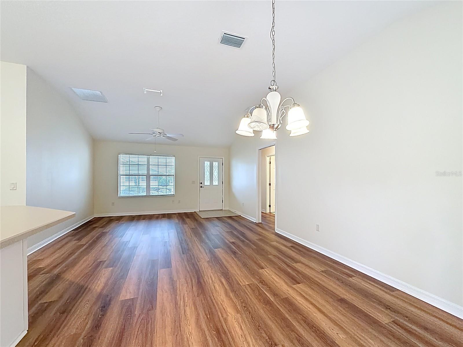 Image 11 of 53 For 2530 Foxbridge Terrace