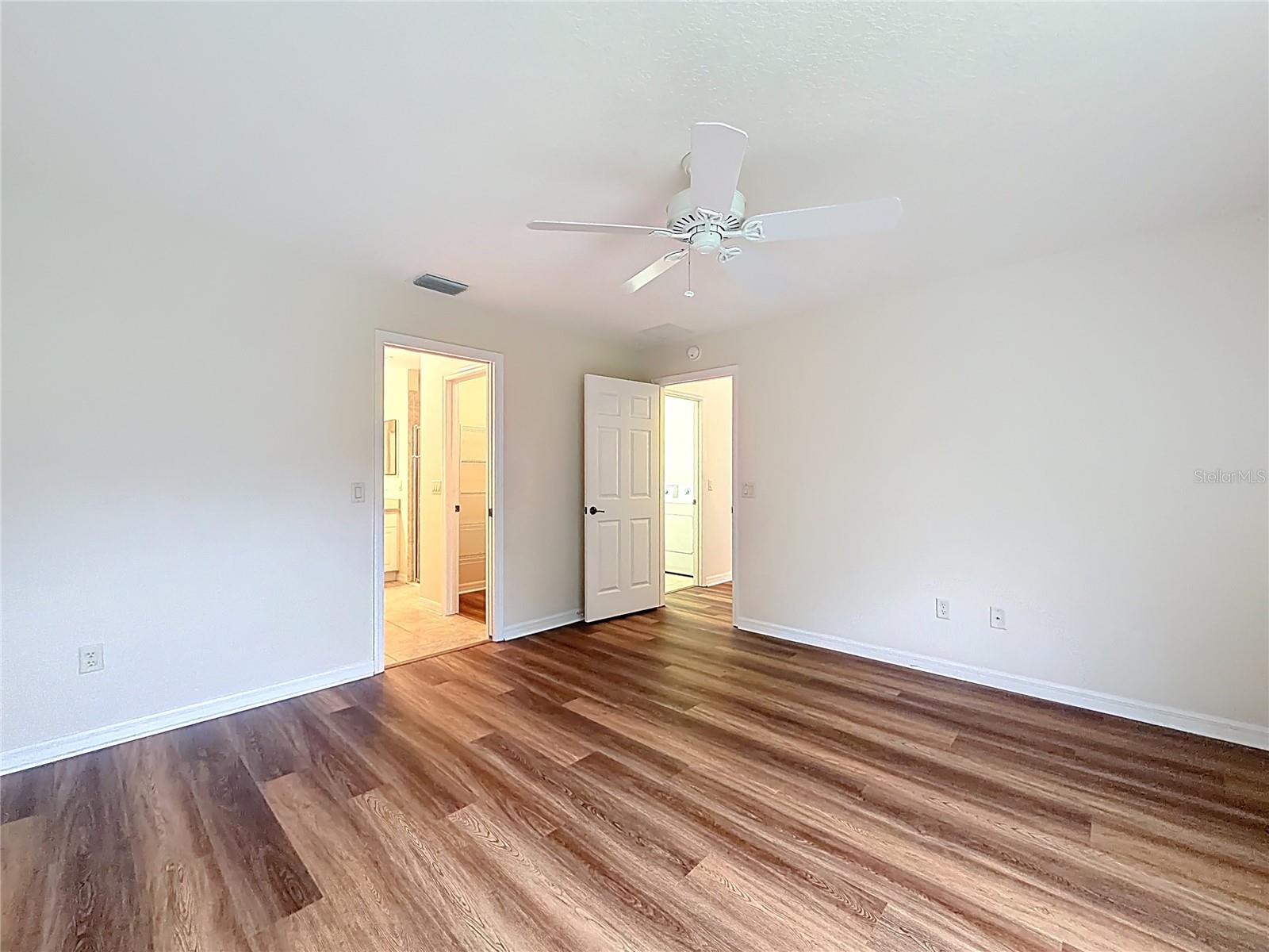 Image 21 of 53 For 2530 Foxbridge Terrace