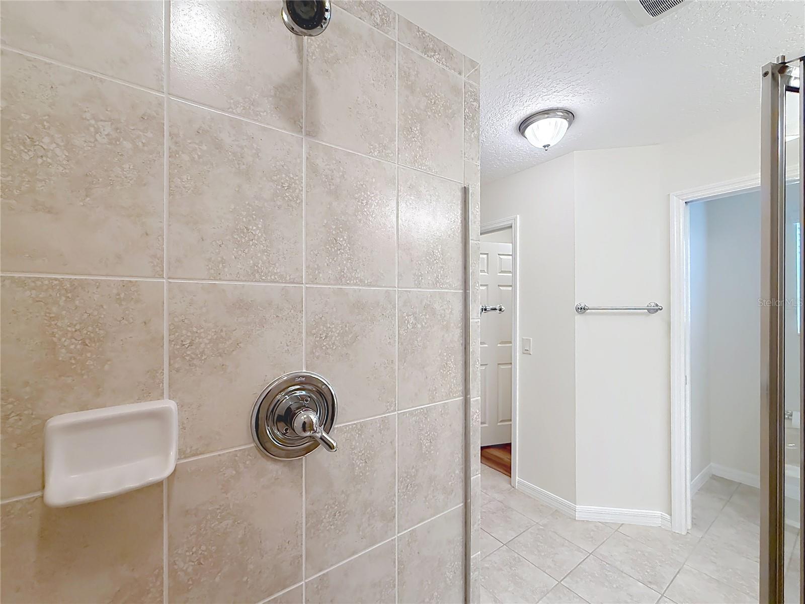 Image 26 of 53 For 2530 Foxbridge Terrace