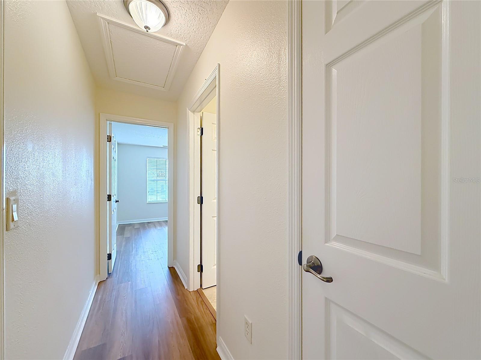 Image 31 of 53 For 2530 Foxbridge Terrace