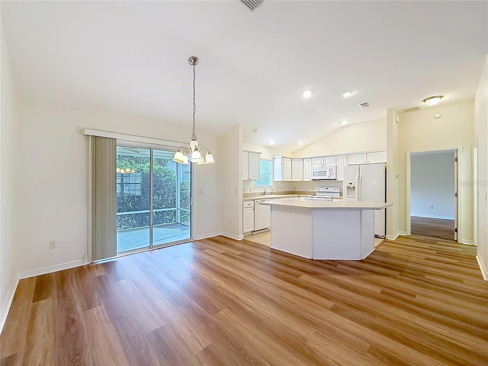 Image 7 of 53 For 2530 Foxbridge Terrace