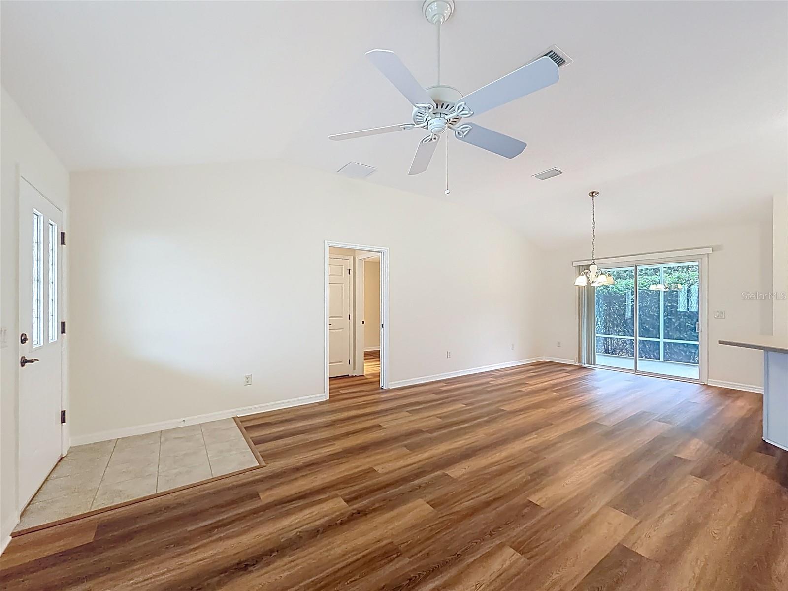 Image 8 of 53 For 2530 Foxbridge Terrace