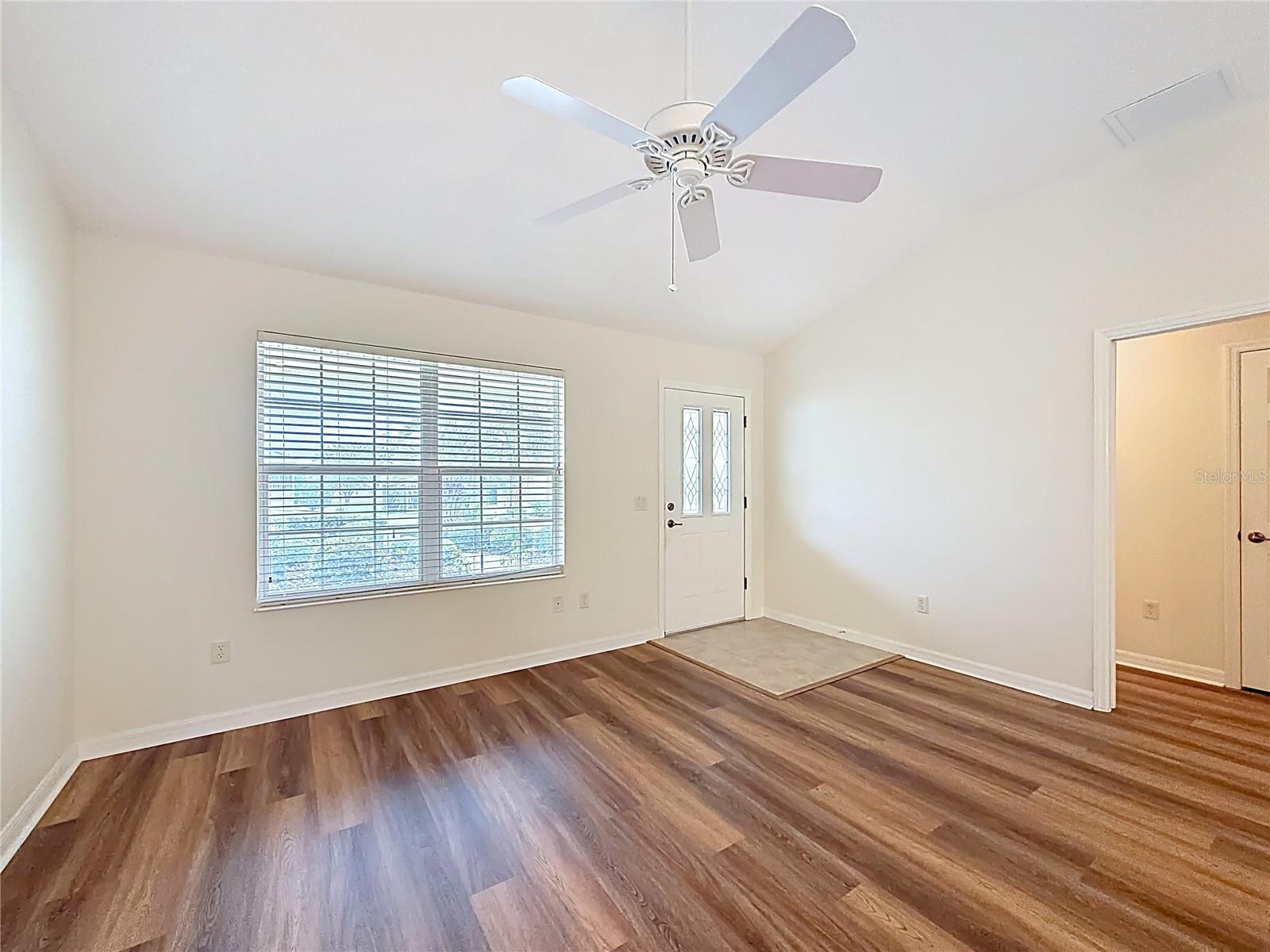 Image 9 of 53 For 2530 Foxbridge Terrace