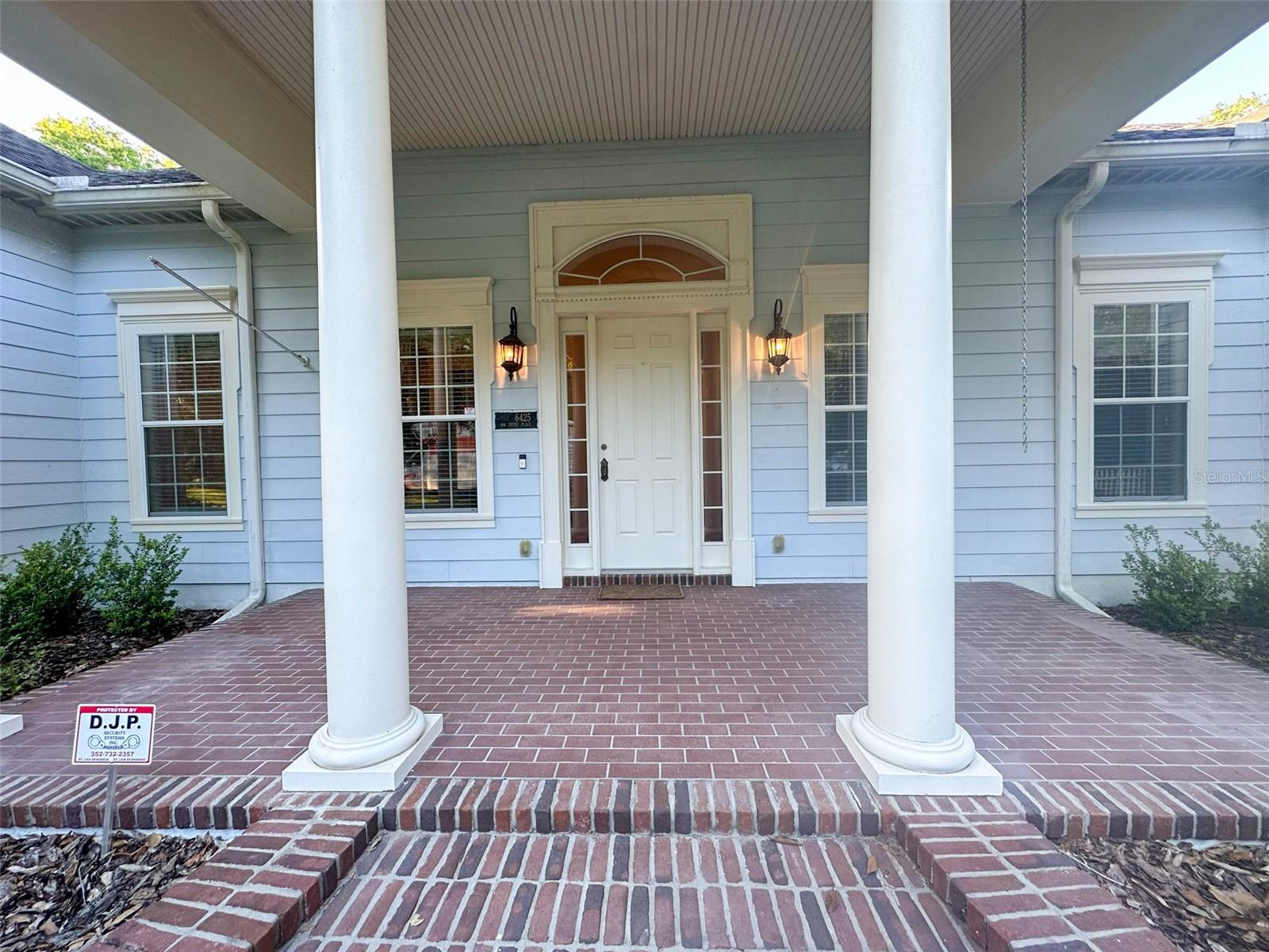 Image 11 of 75 For 6425 202nd Place