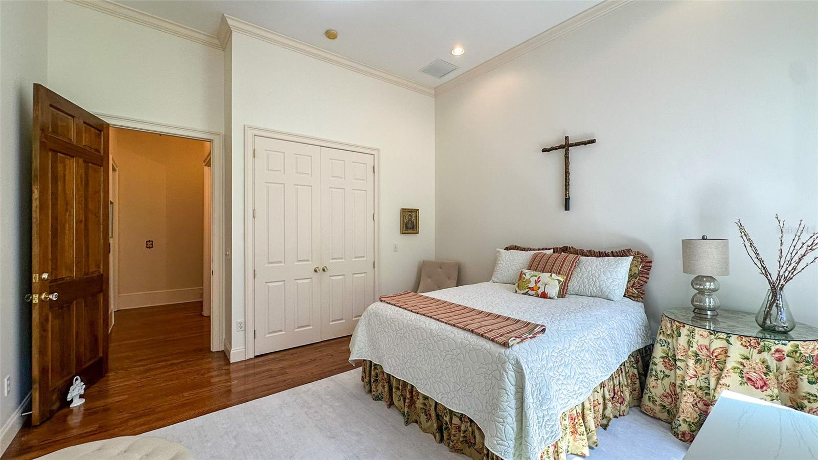 Image 13 of 75 For 6425 202nd Place