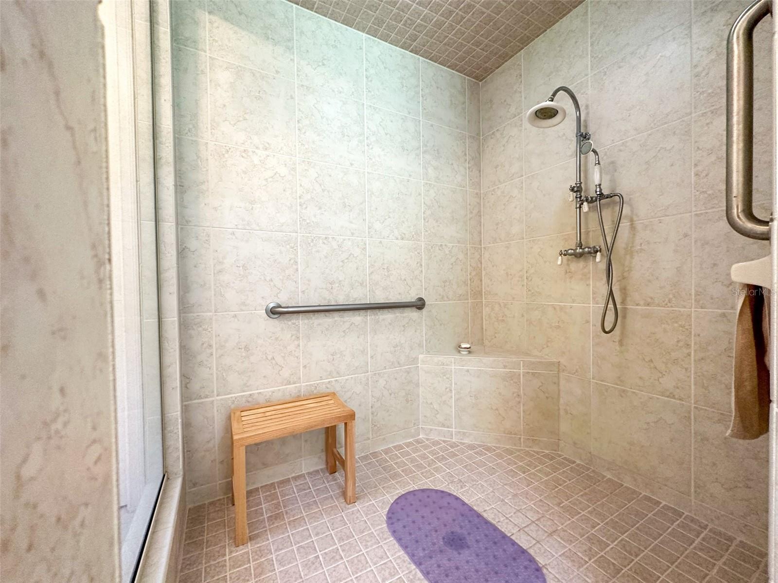 Image 23 of 75 For 6425 202nd Place