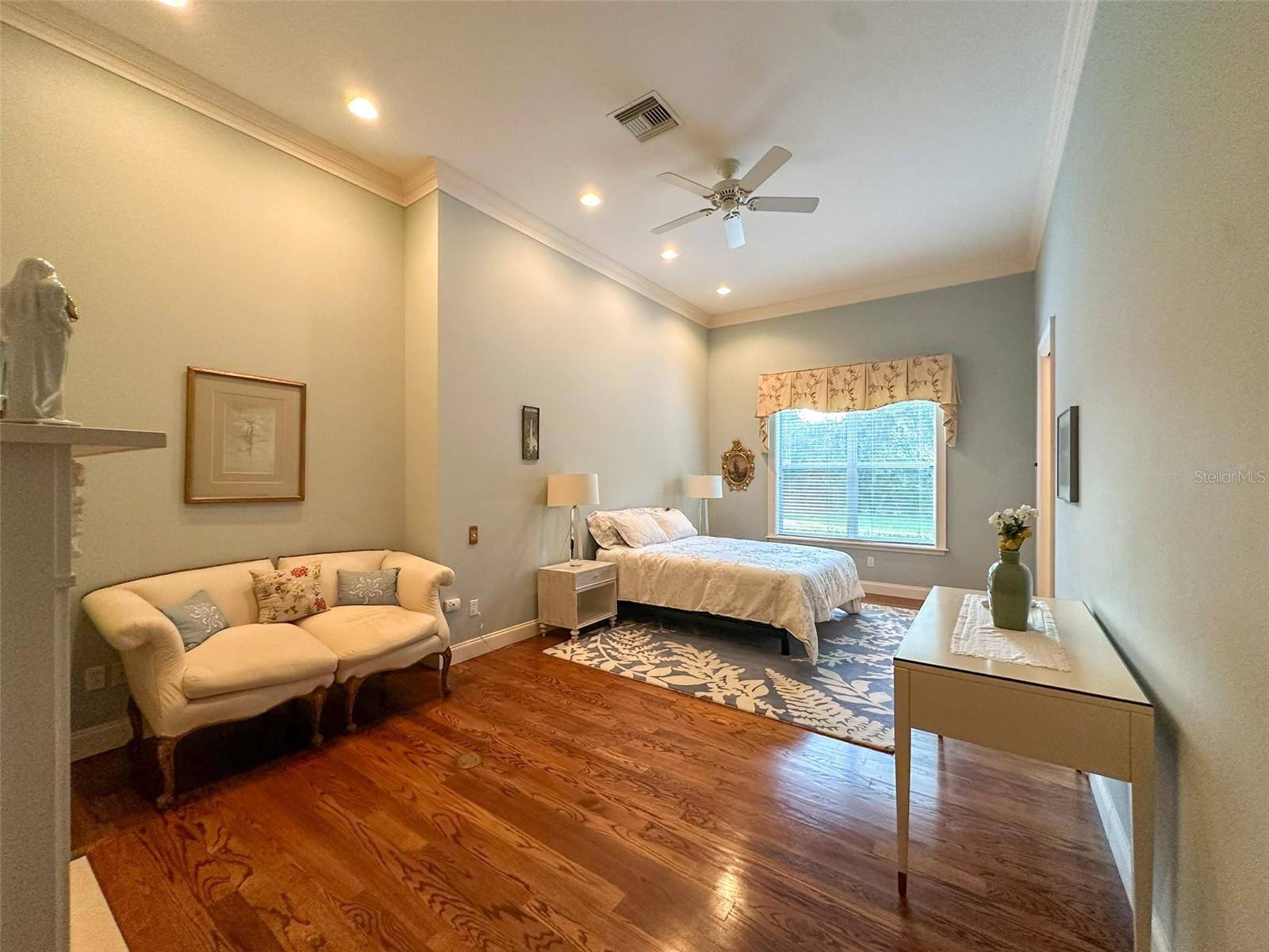 Image 31 of 75 For 6425 202nd Place