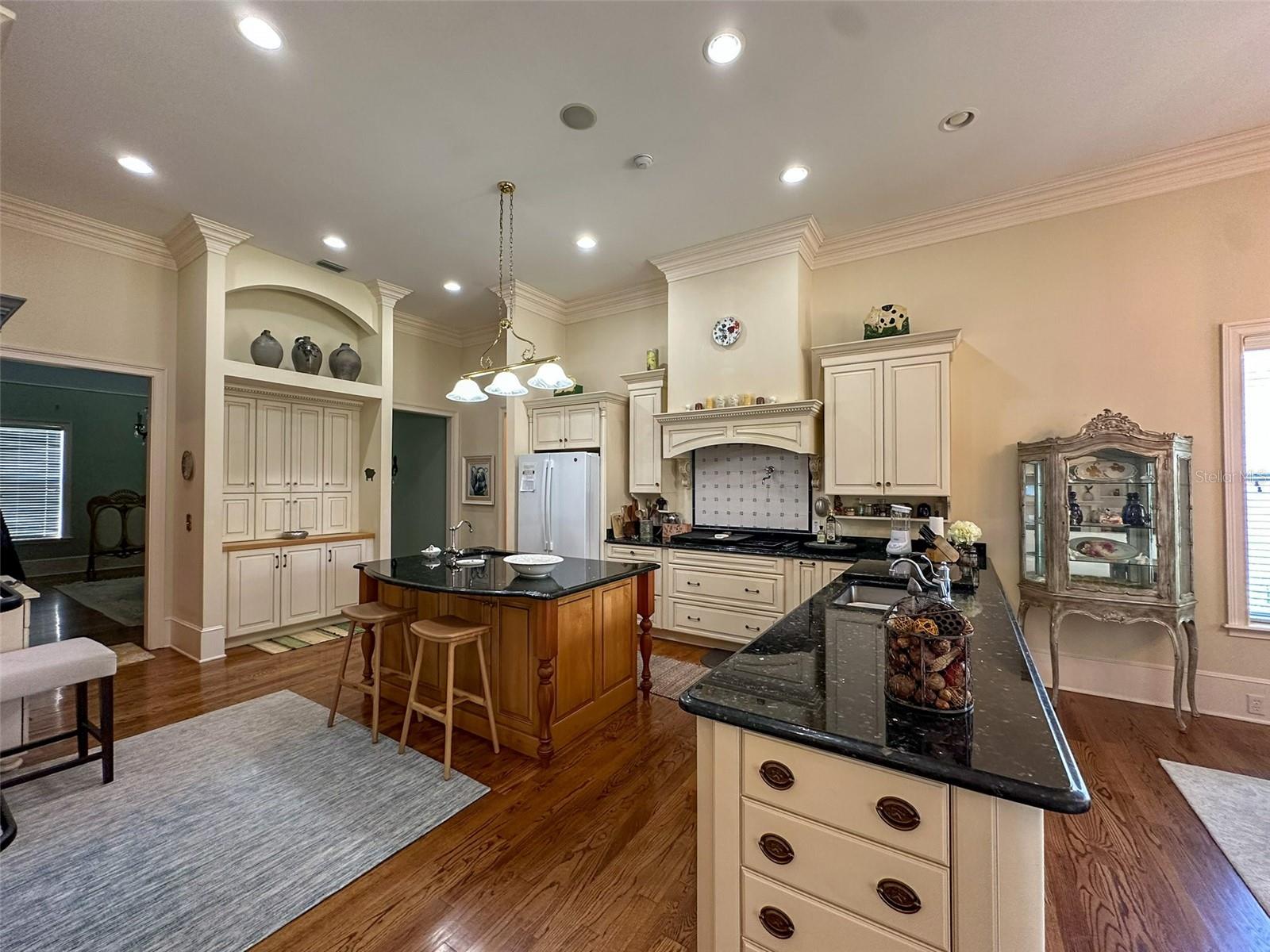 Image 36 of 75 For 6425 202nd Place