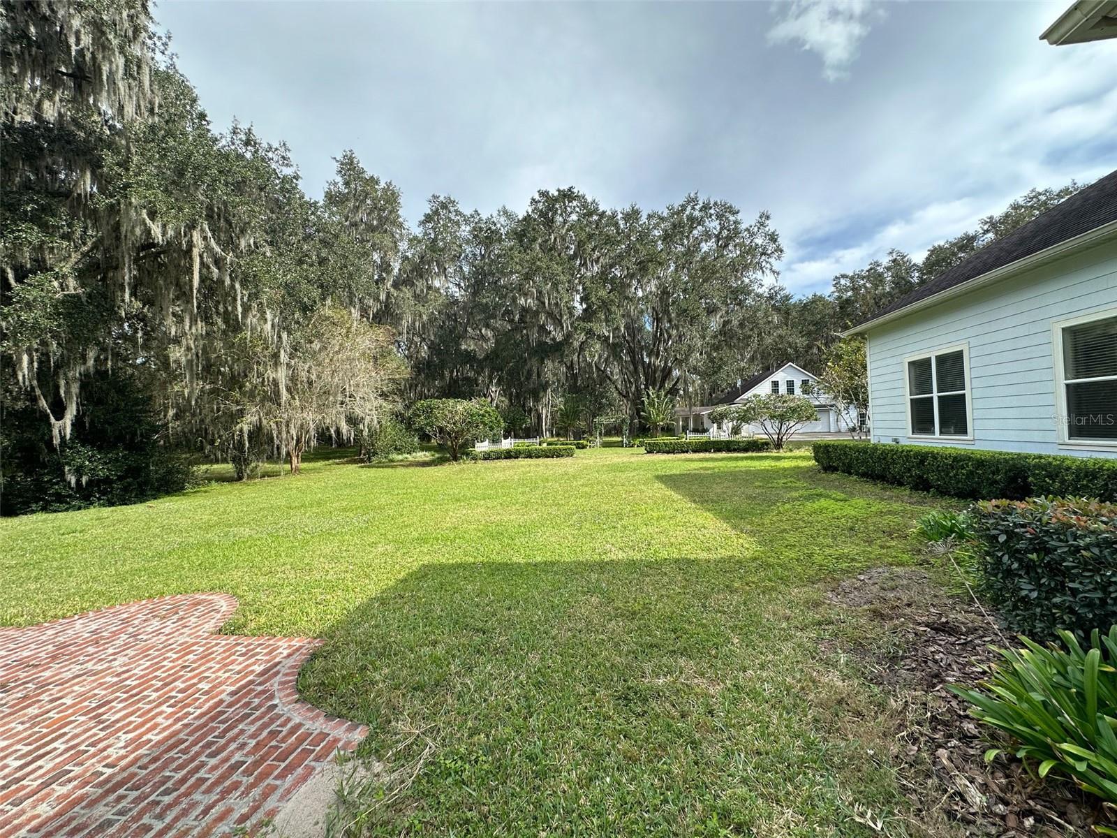 Image 9 of 75 For 6425 202nd Place