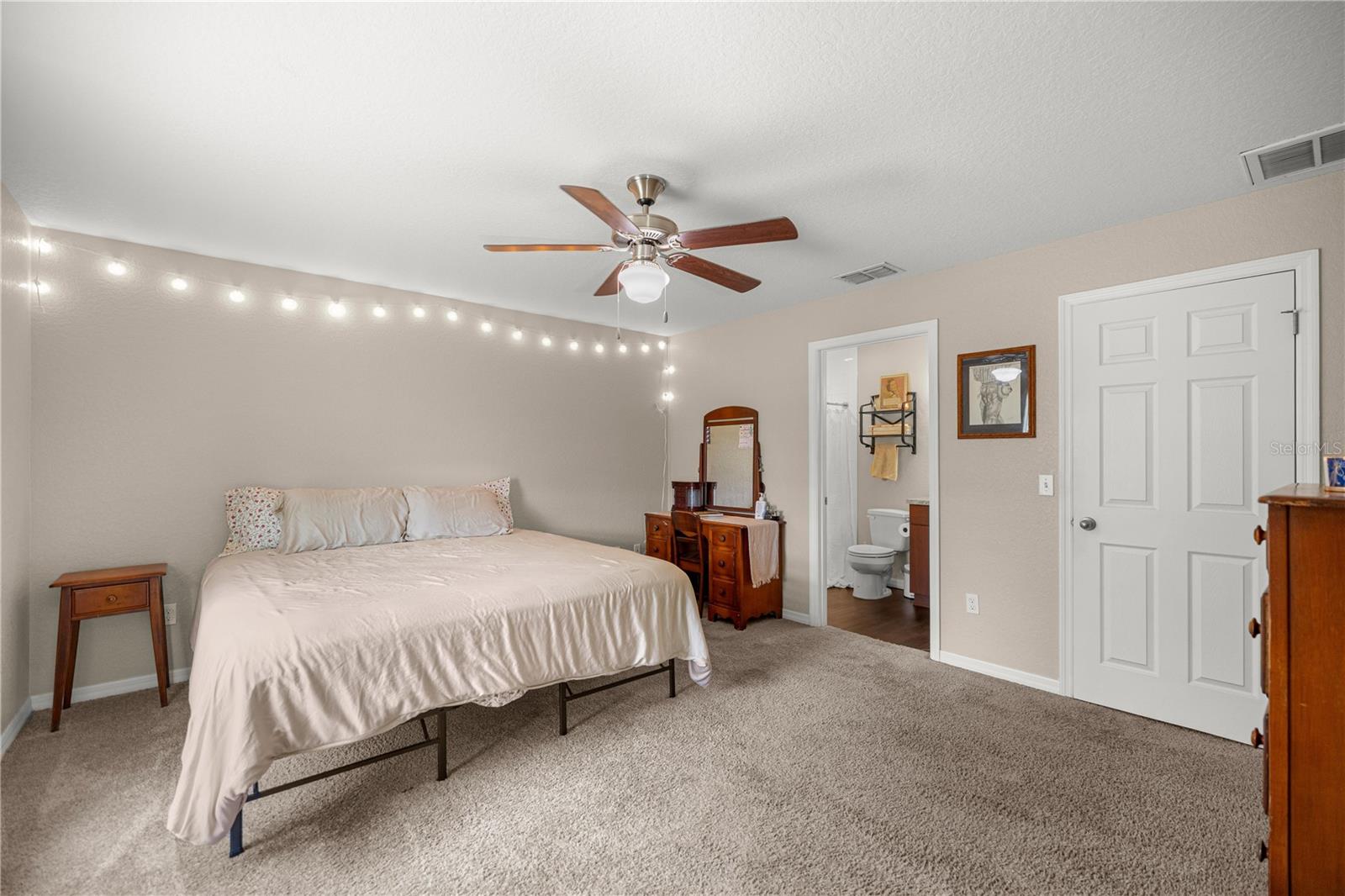 Image 11 of 31 For 6 Laurel Pass Court