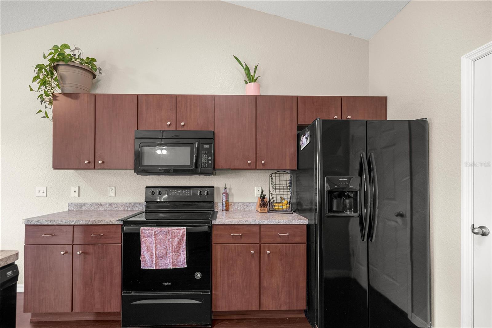 Image 7 of 31 For 6 Laurel Pass Court