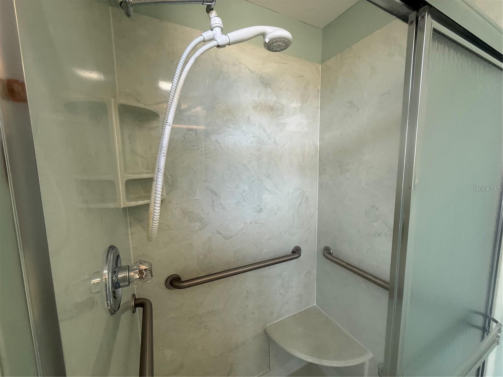 Image 14 of 67 For 6541 111th Loop