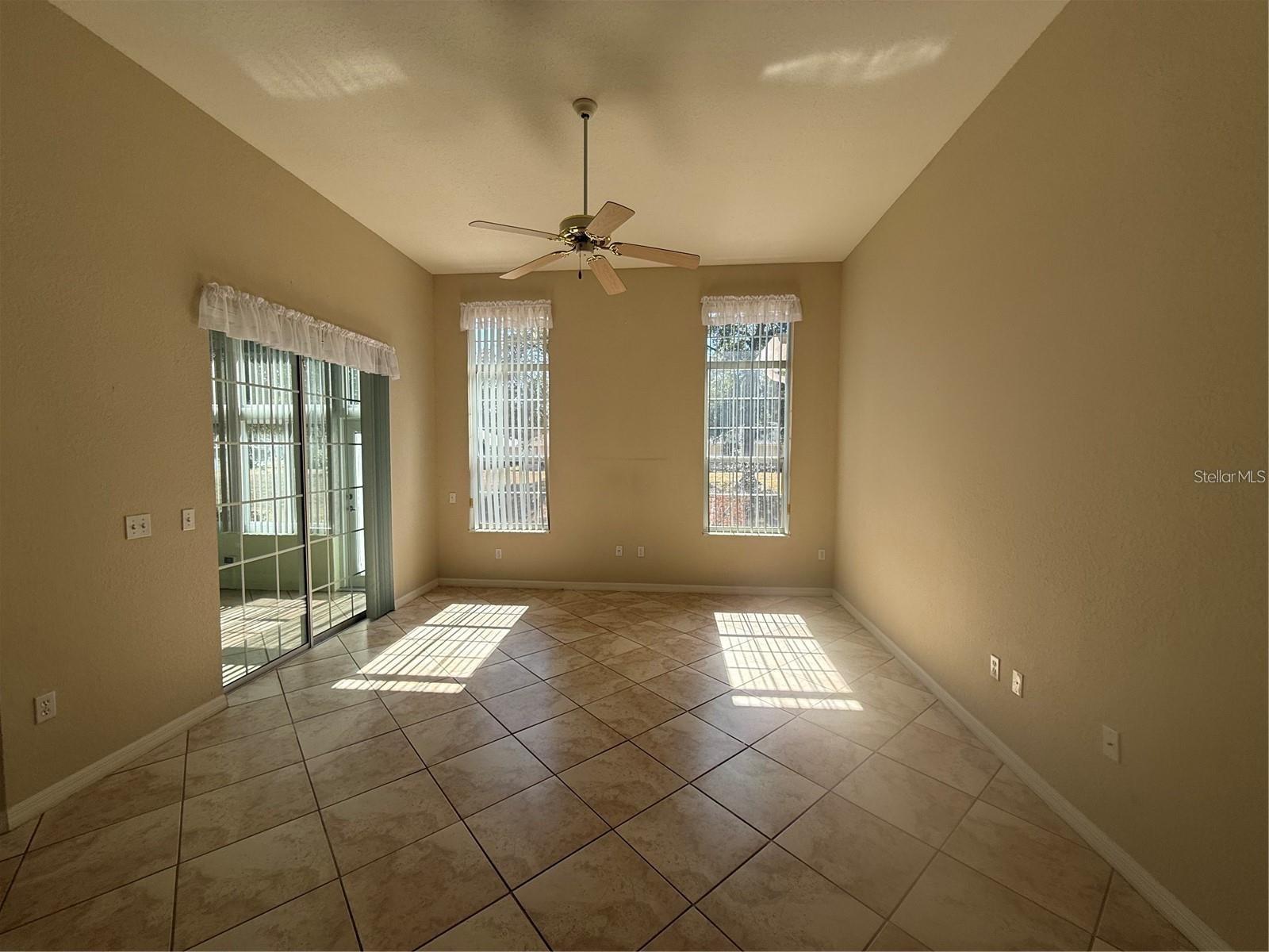 Image 27 of 67 For 6541 111th Loop