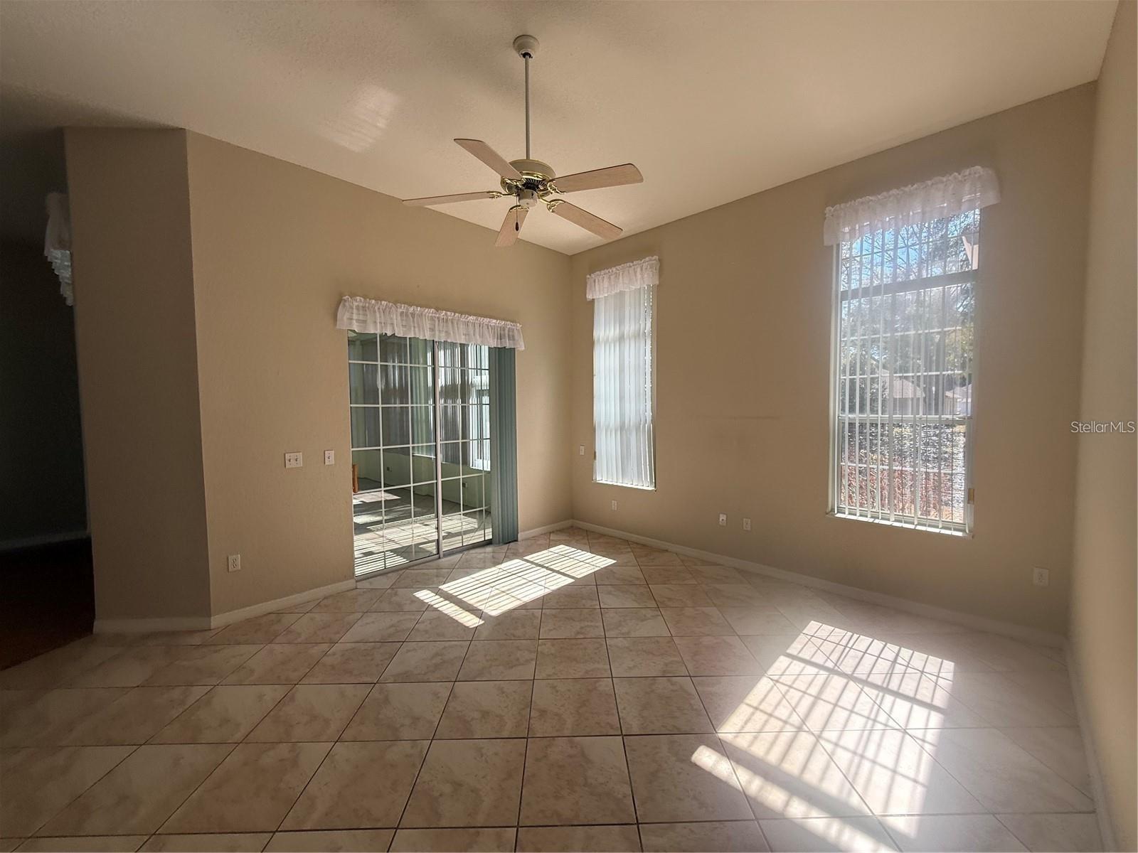 Image 28 of 67 For 6541 111th Loop