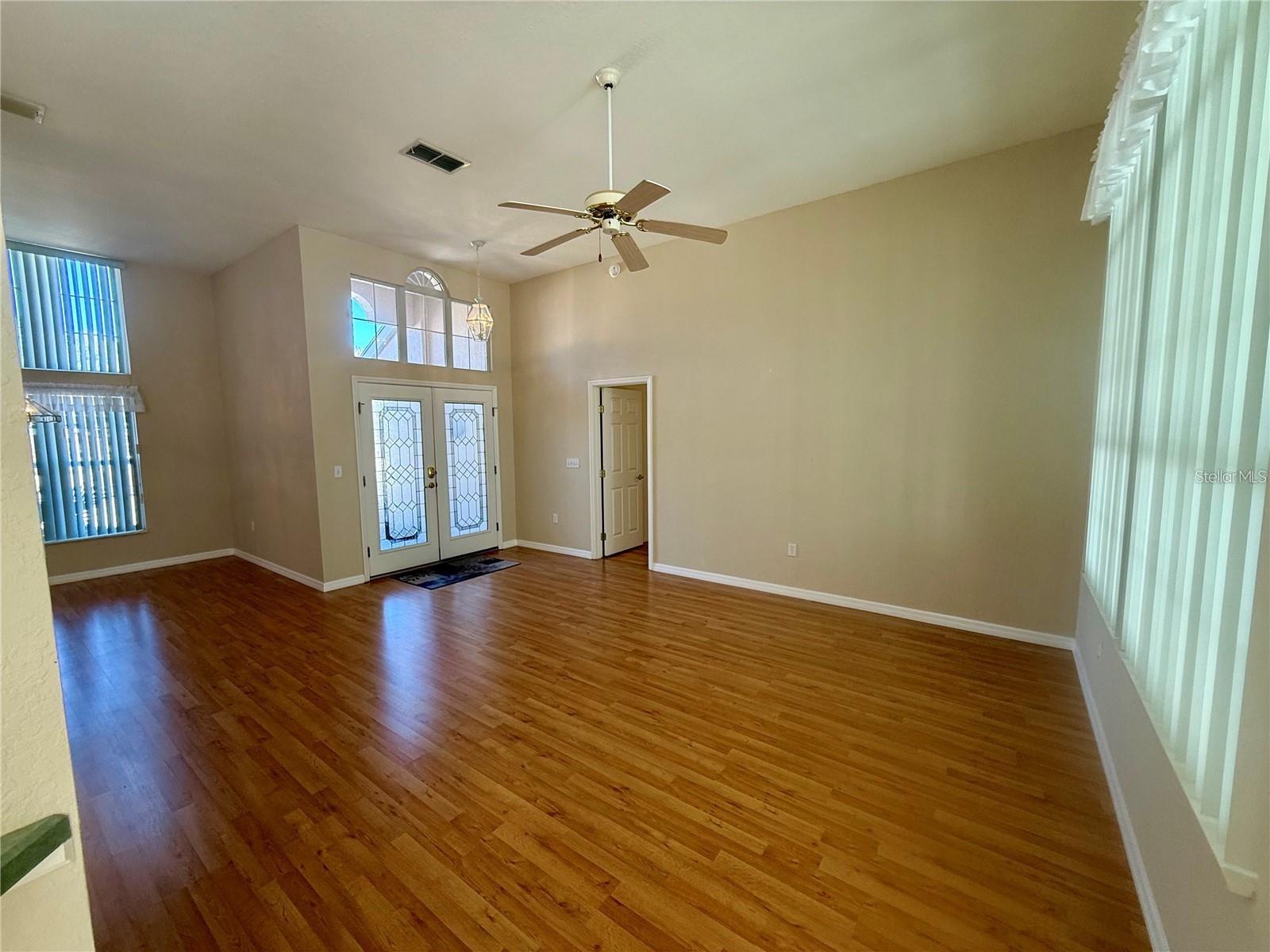 Image 4 of 67 For 6541 111th Loop