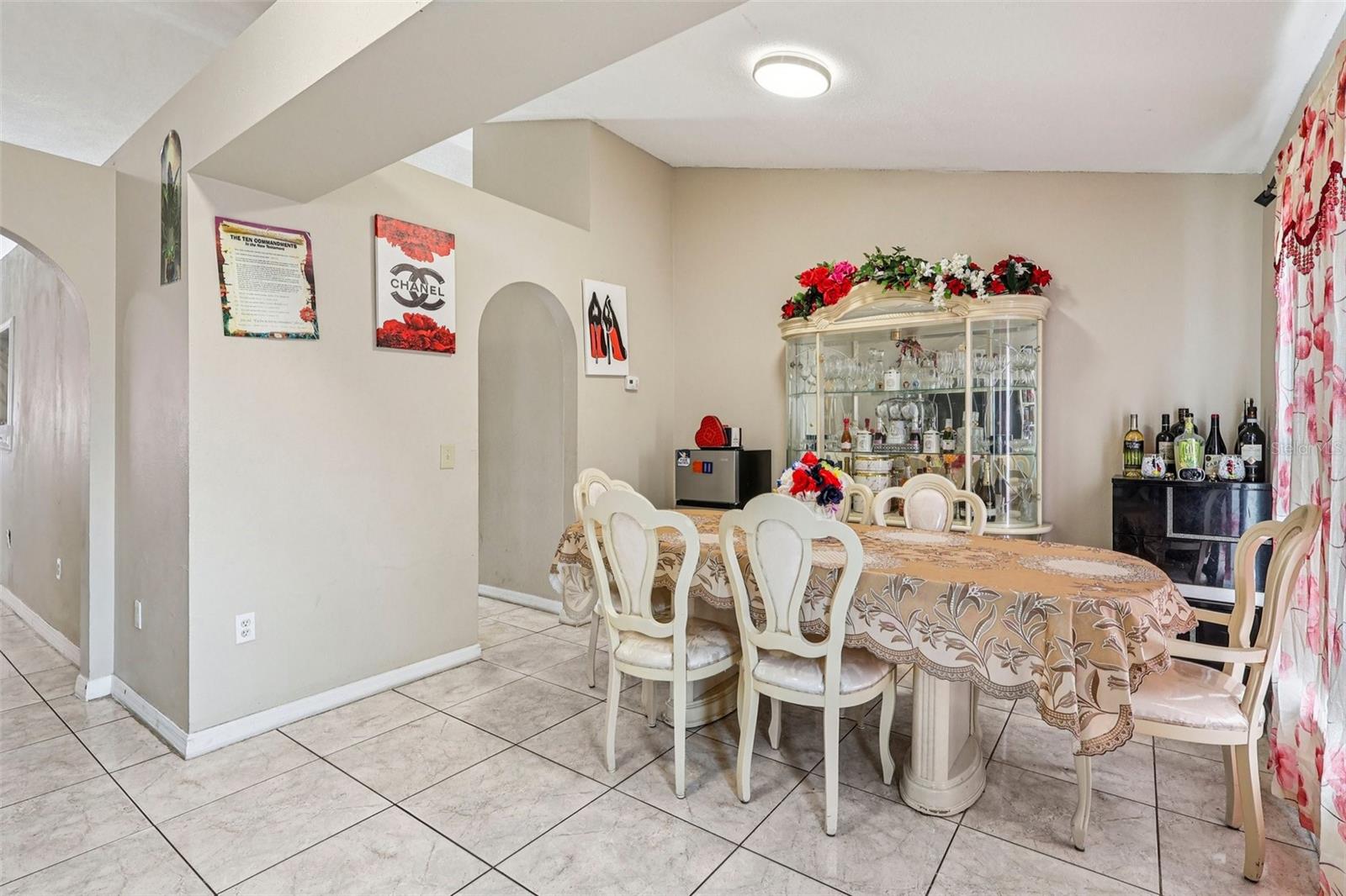 Image 16 of 29 For 42 Inconnu Dr