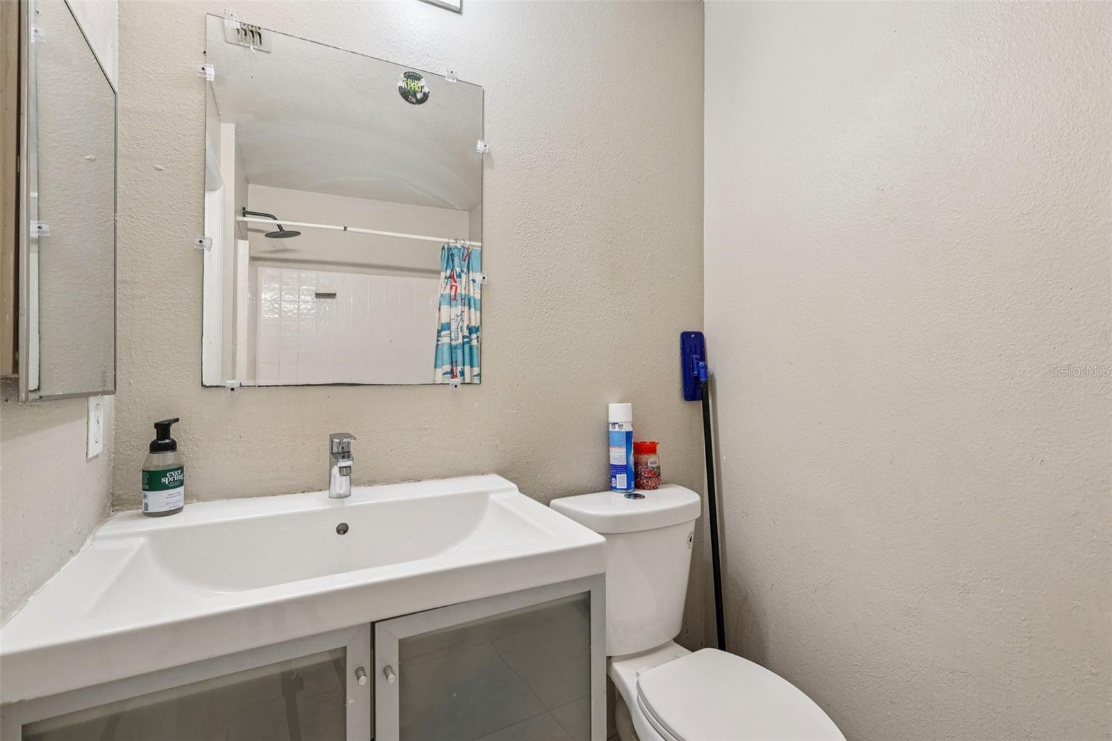 Image 26 of 29 For 42 Inconnu Dr