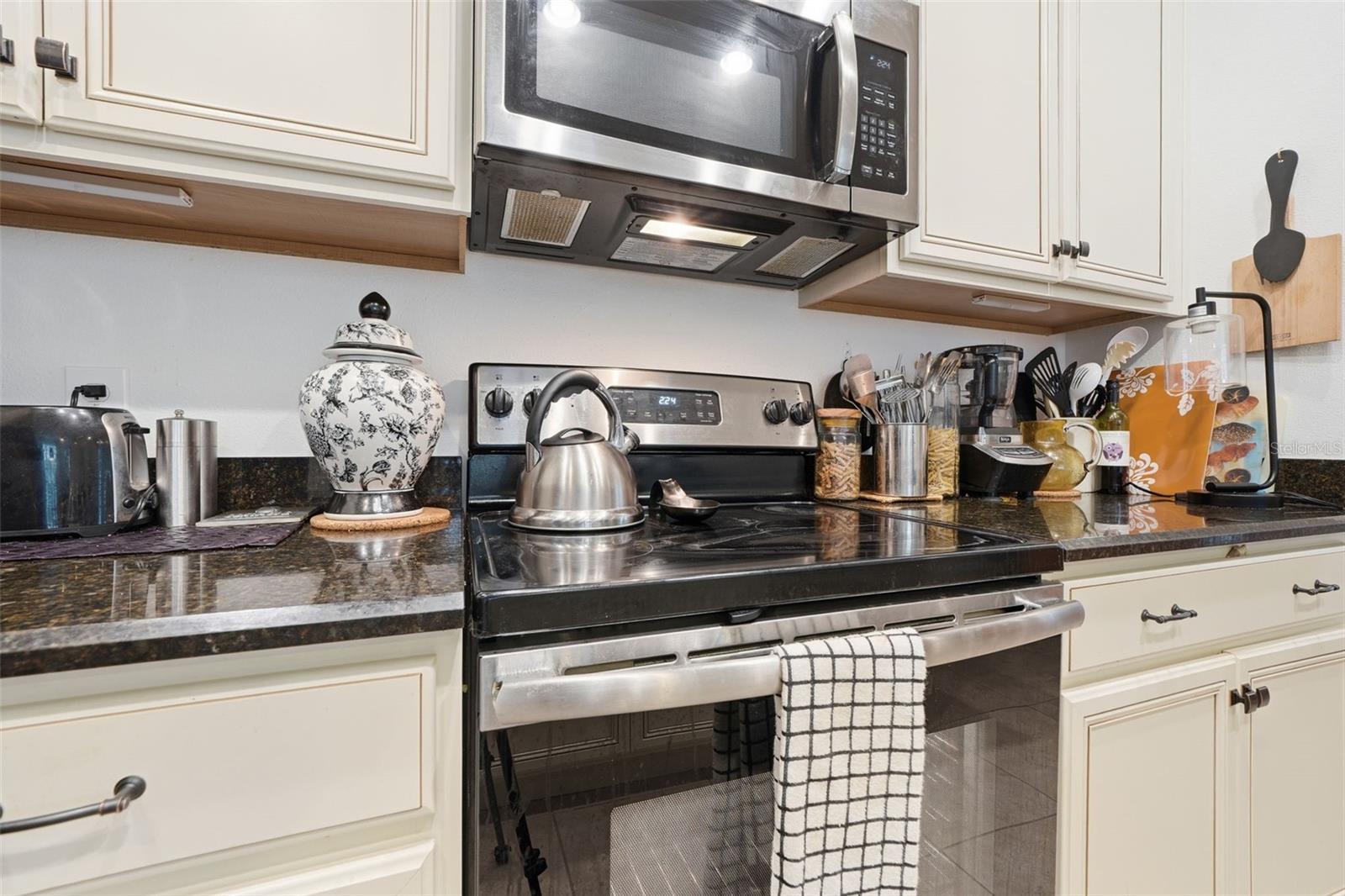 Image 15 of 43 For 3461 Fallbrook Drive