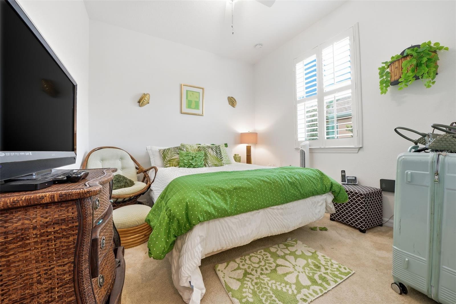 Image 20 of 43 For 3461 Fallbrook Drive