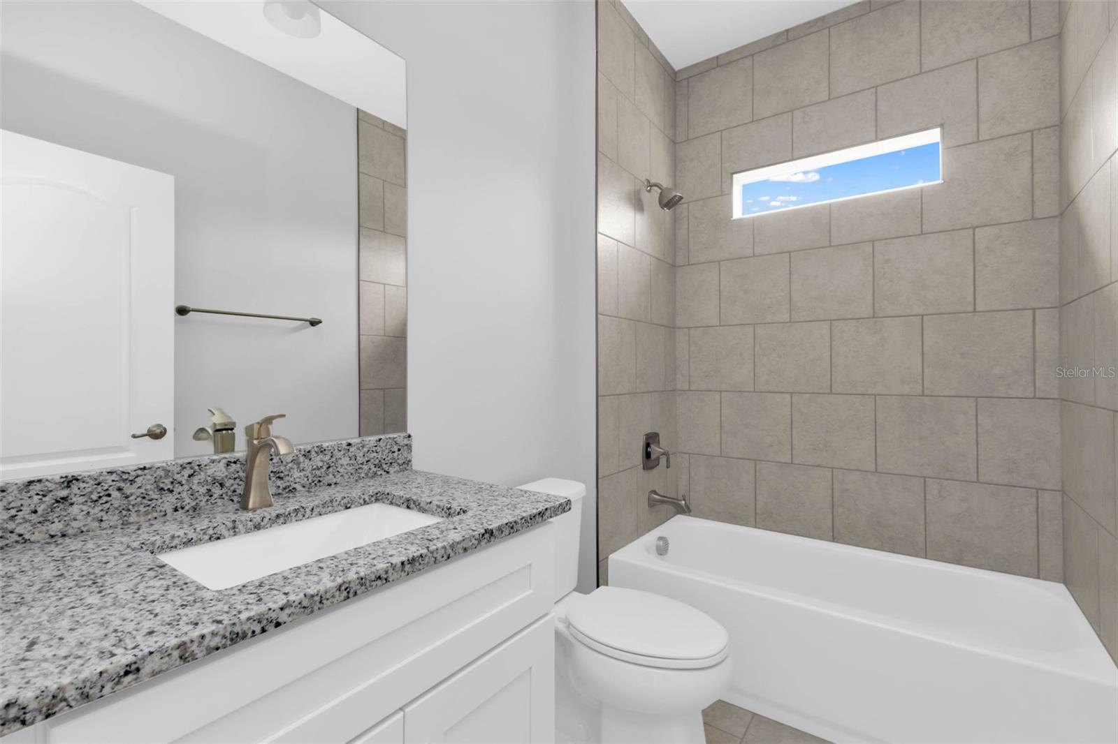 Image 15 of 18 For 441 Xingu Court