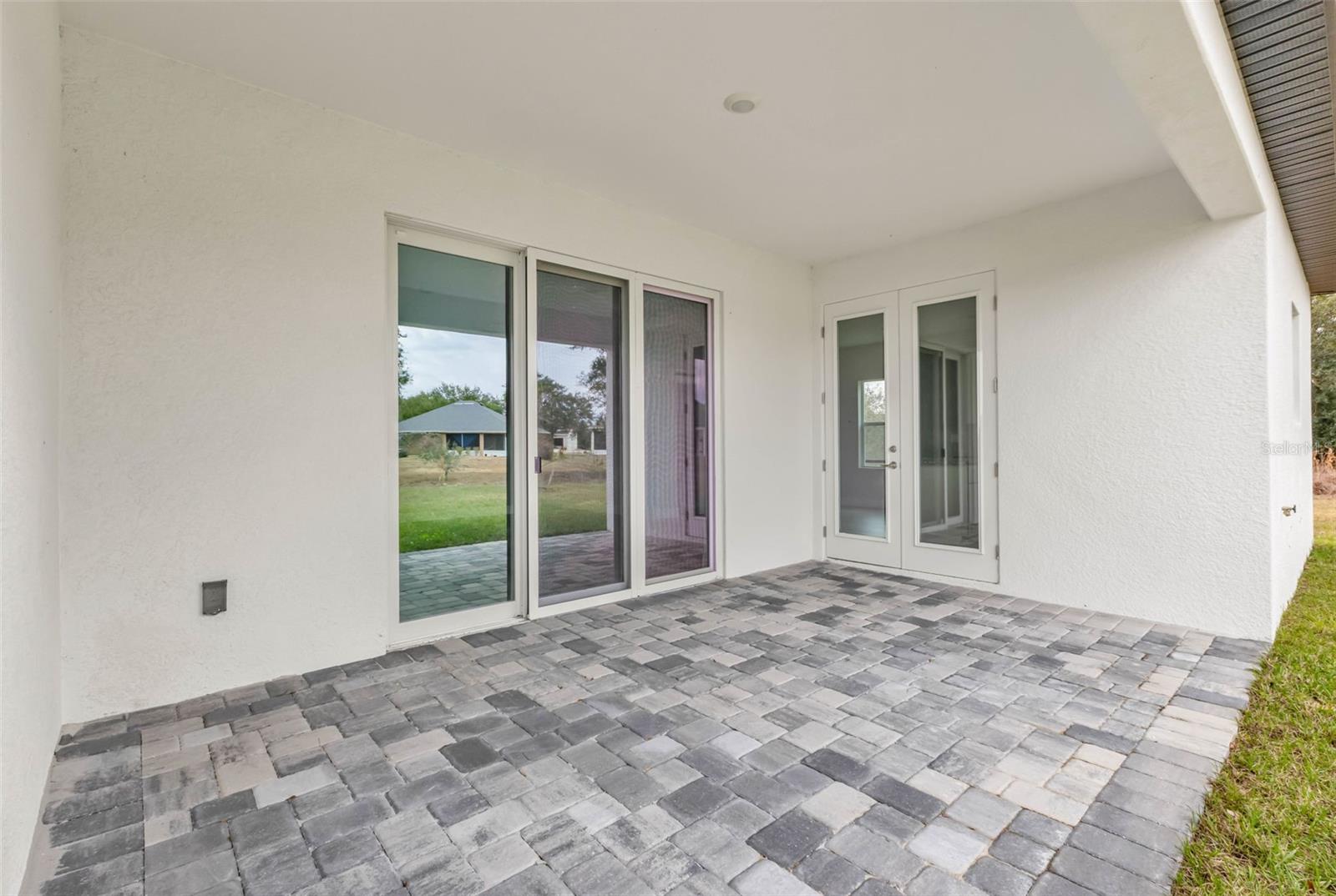 Image 4 of 18 For 441 Xingu Court