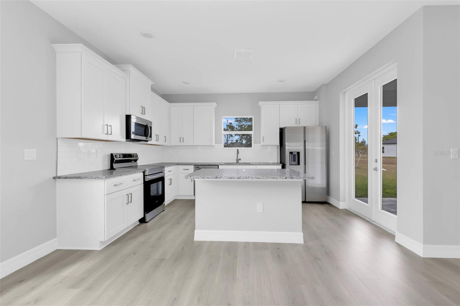 Image 9 of 18 For 441 Xingu Court