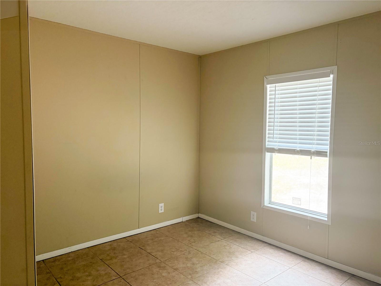 Image 7 of 8 For 9620 24th Avenue