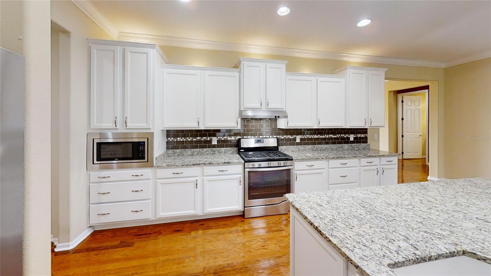 Image 12 of 38 For 9273 91st Court Road