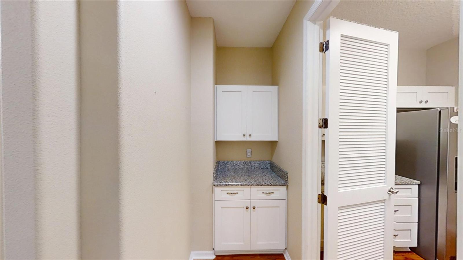 Image 30 of 38 For 9273 91st Court Road