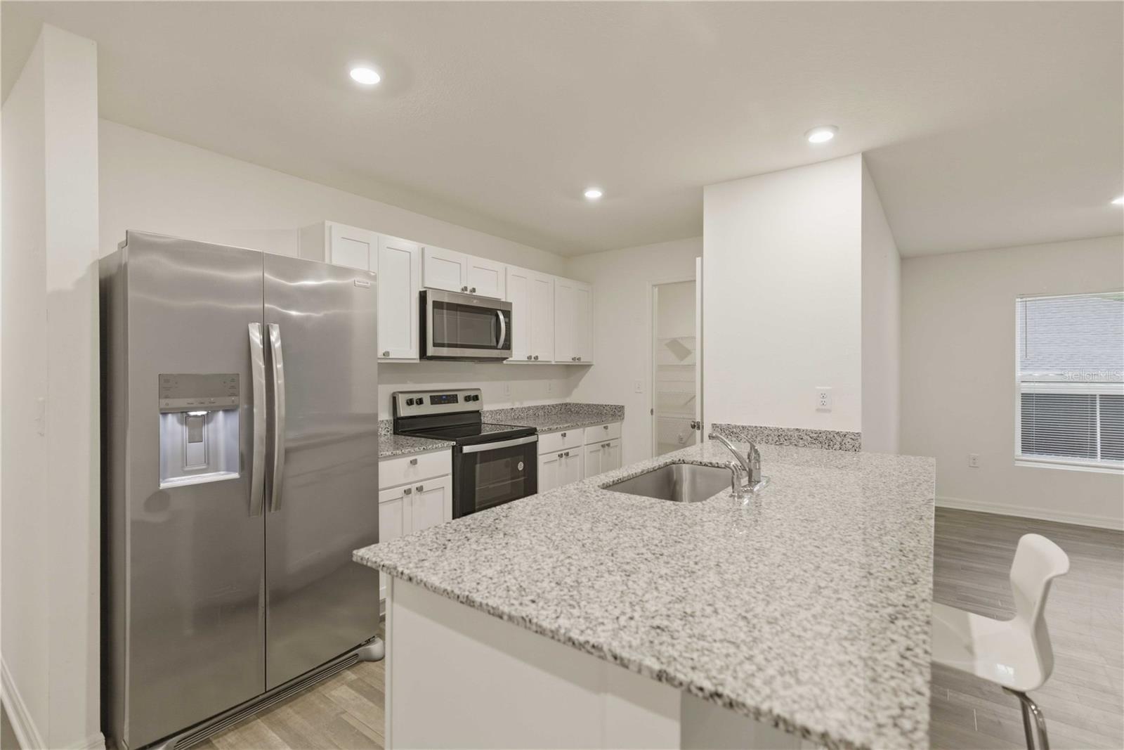 Image 9 of 29 For 260 Emerald Road