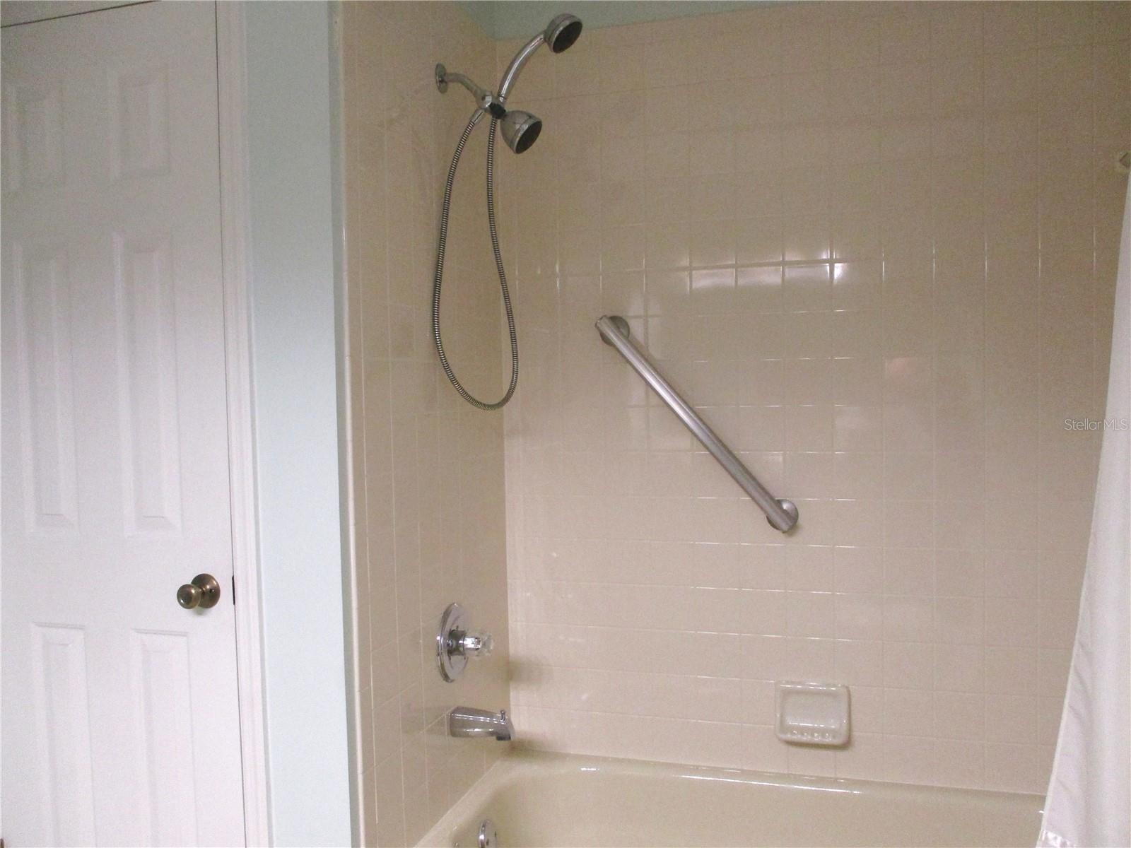 Image 37 of 78 For 11273 136th Place