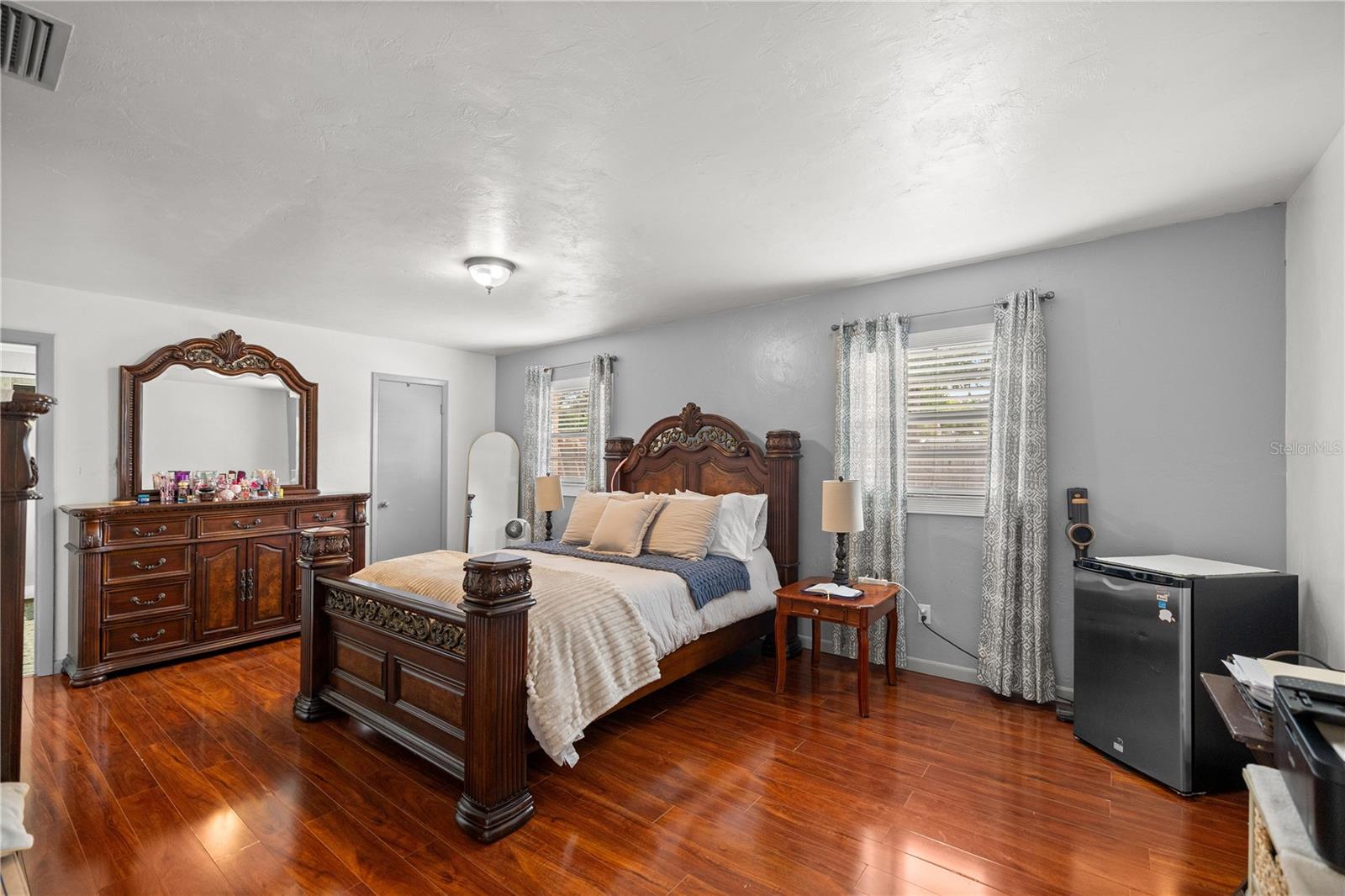 Image 10 of 31 For 3216 34th Street