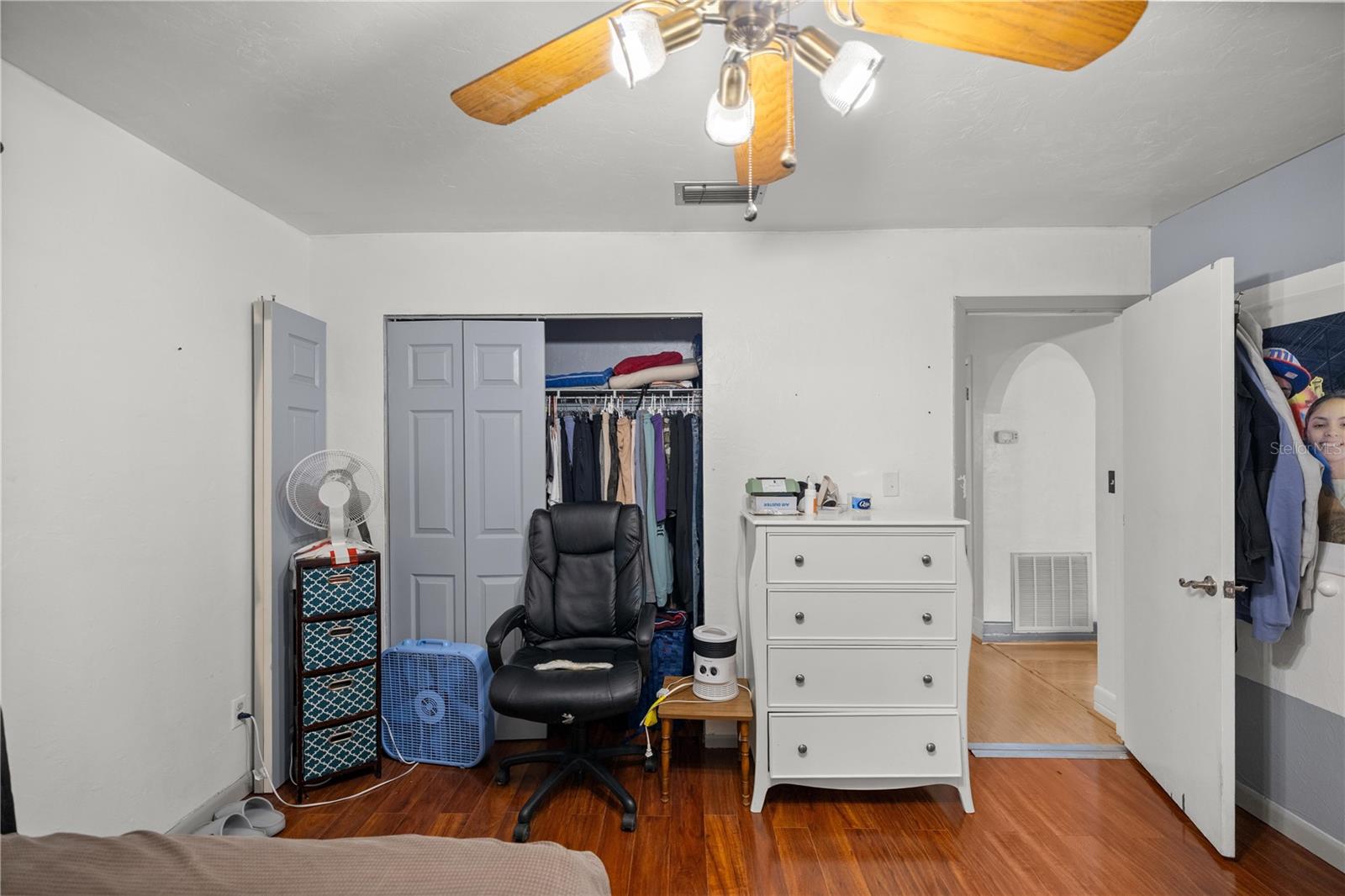 Image 18 of 31 For 3216 34th Street