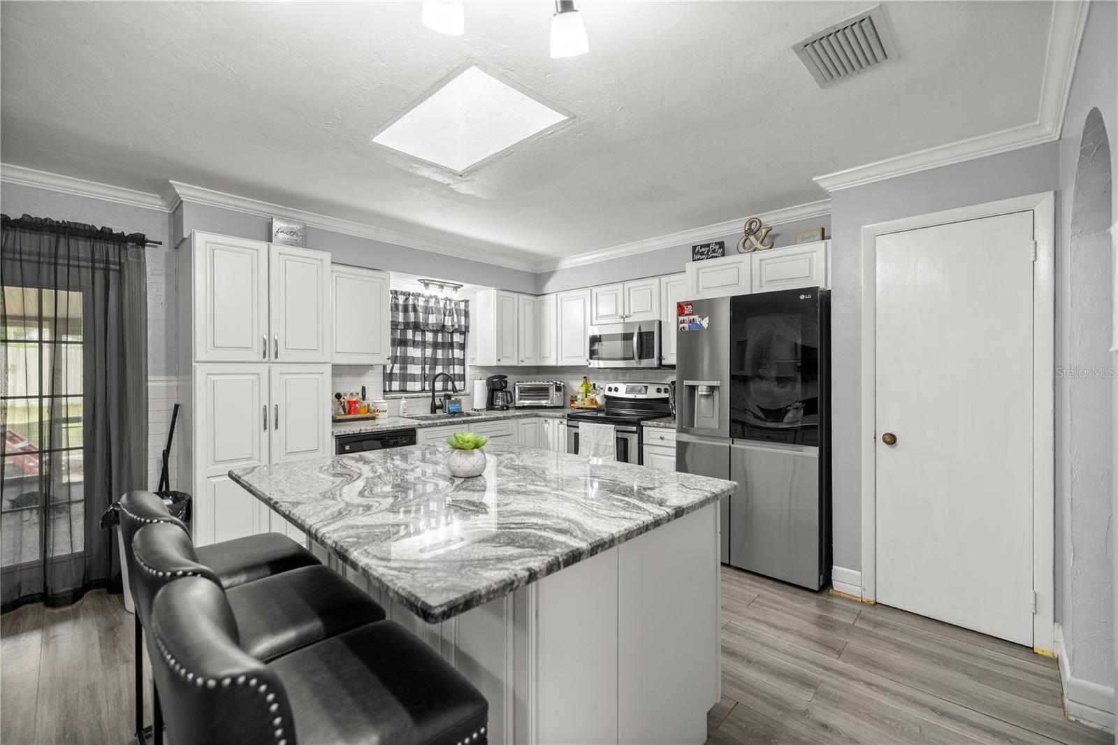 Image 7 of 31 For 3216 34th Street