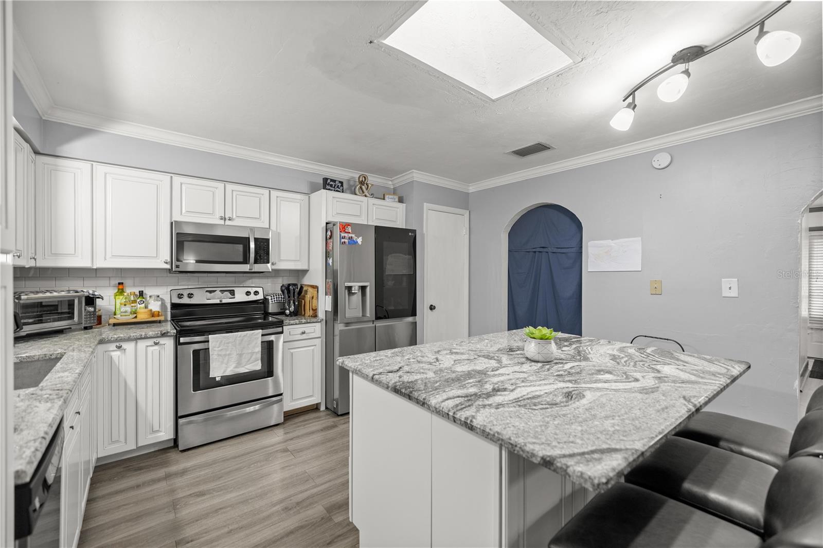 Image 8 of 31 For 3216 34th Street