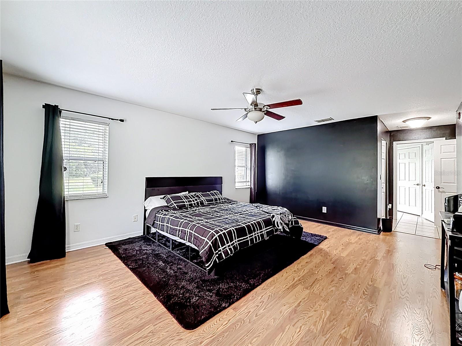 Image 35 of 52 For 4319 4th Circle