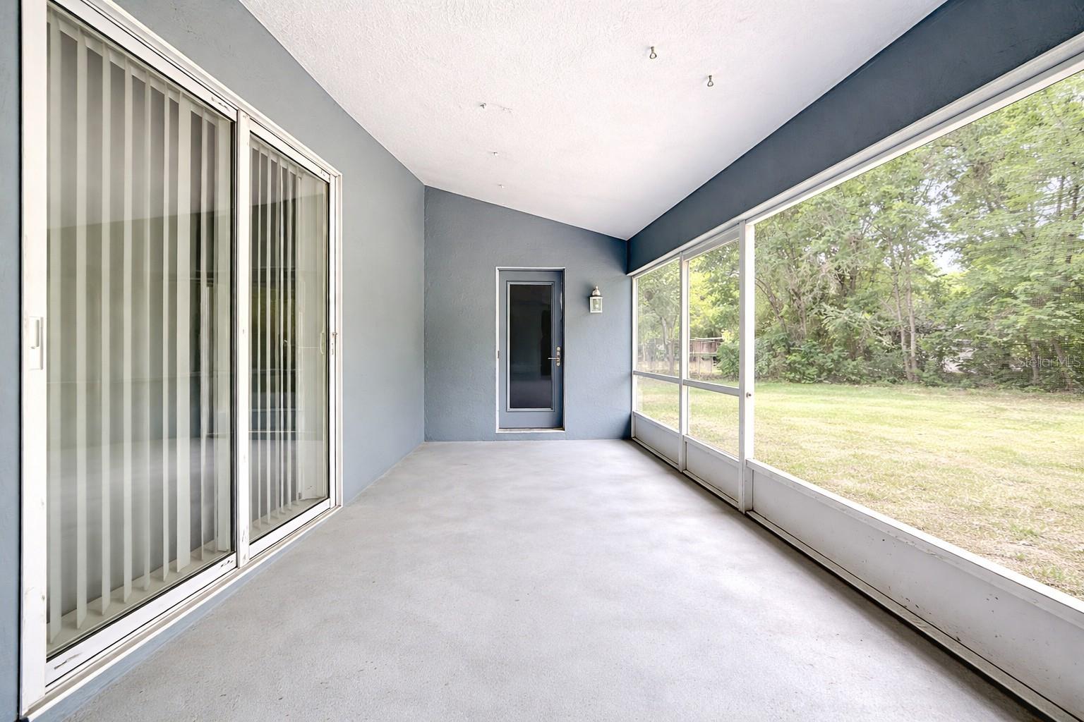 Image 44 of 52 For 4319 4th Circle