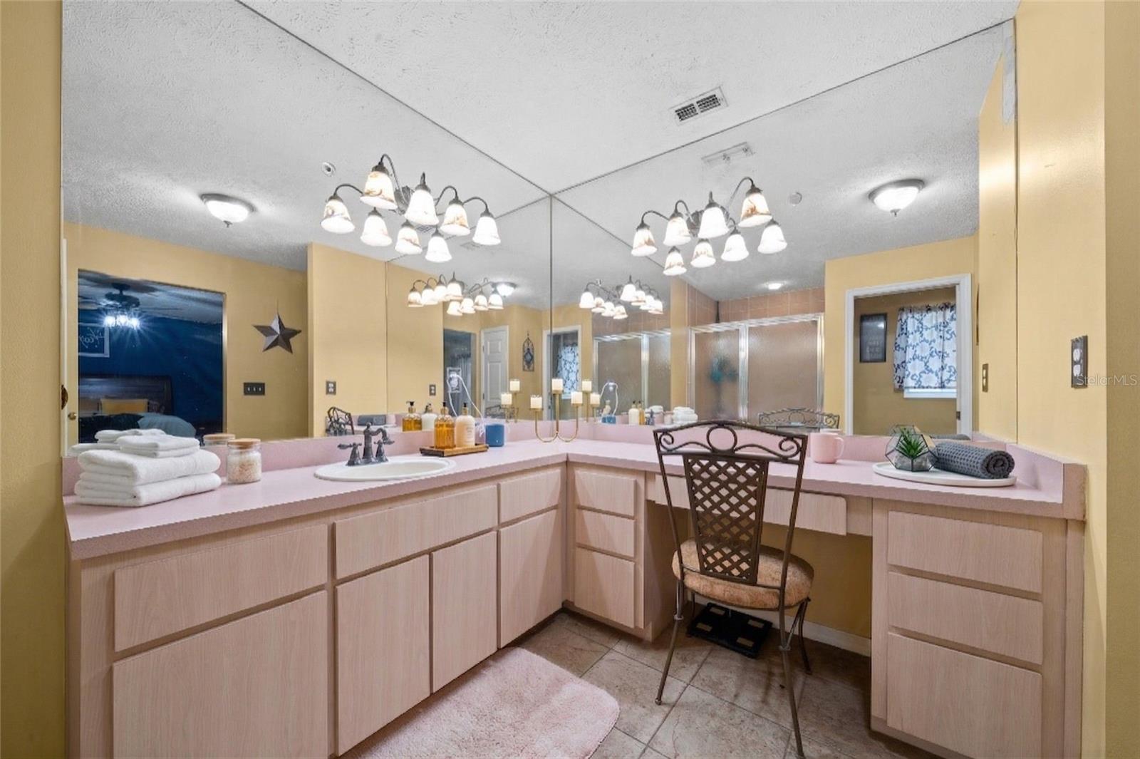 Image 20 of 24 For 14569 96th Court