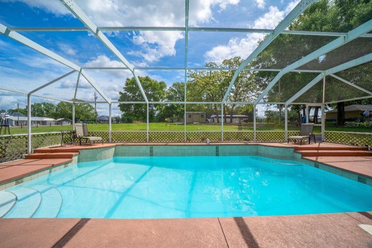 Image 5 of 24 For 14569 96th Court