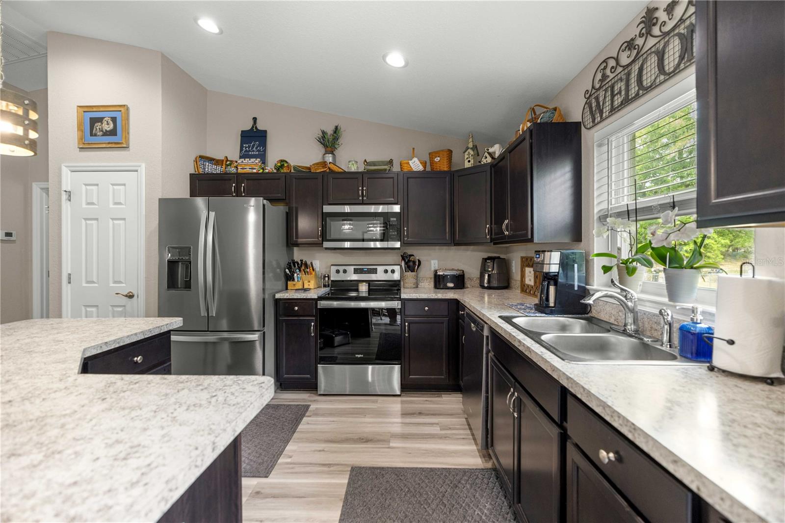 Image 19 of 23 For 19839 59th Lane